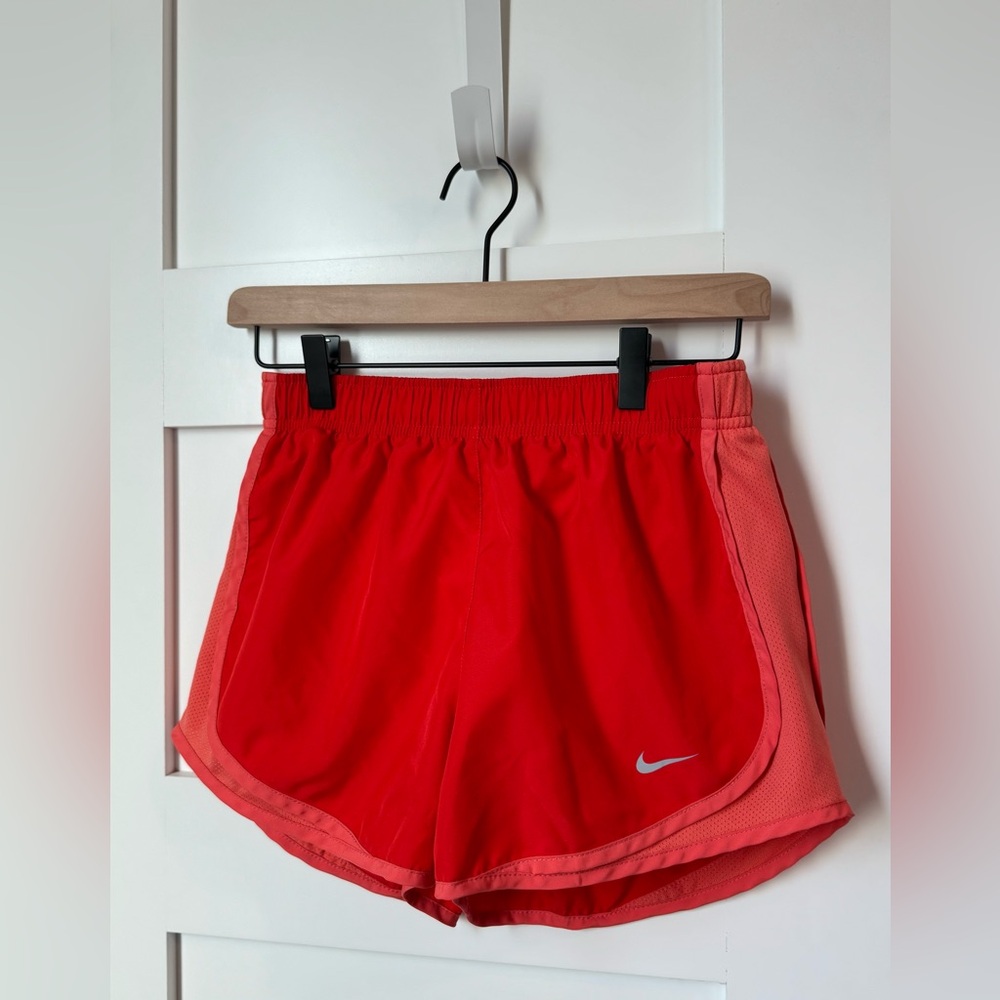 Nike Women's Orange and Coral Dri-Fit Shorts size small